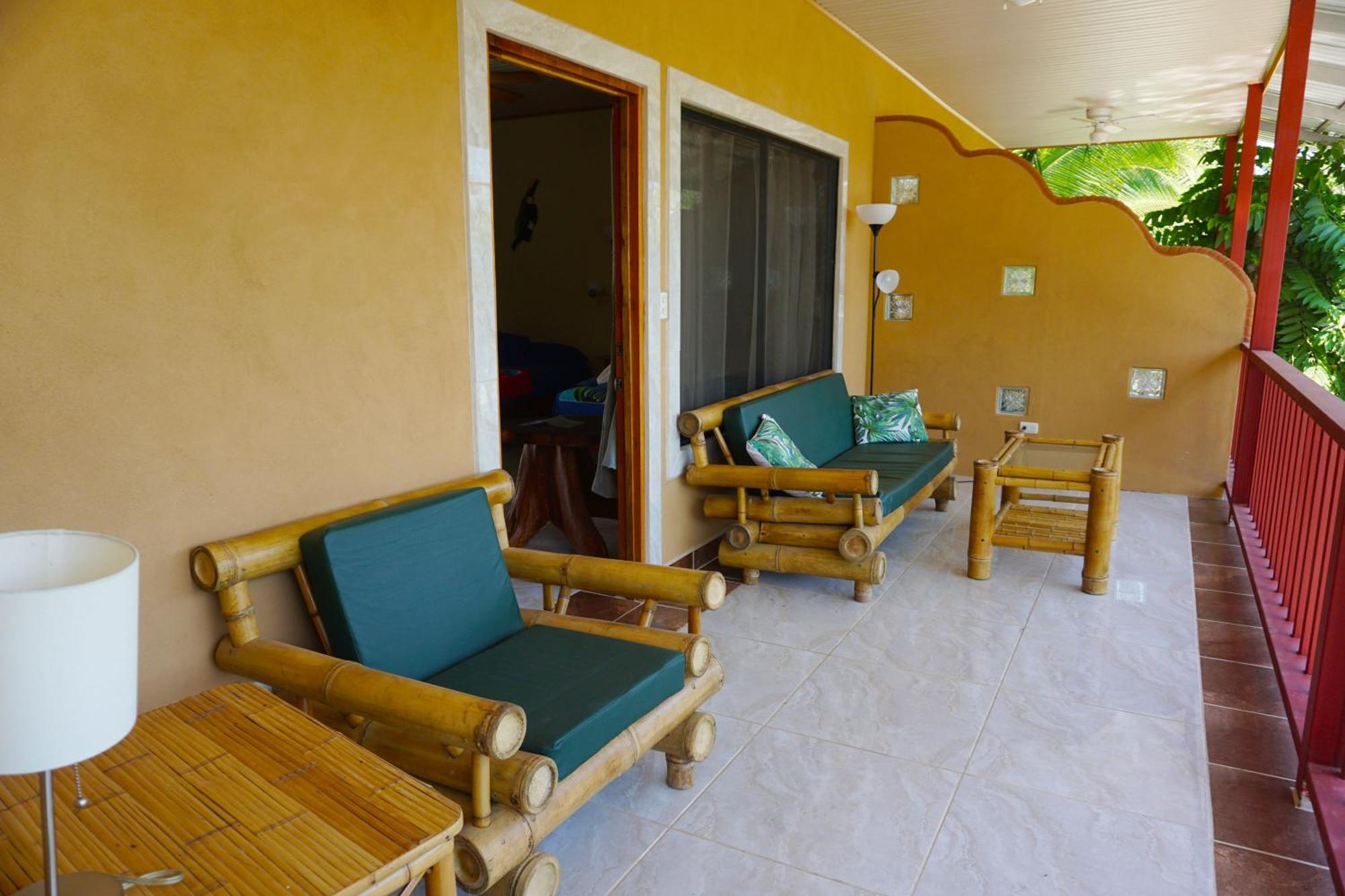 Cabinas Jimenez Пуэрто-Хименес Экстерьер фото